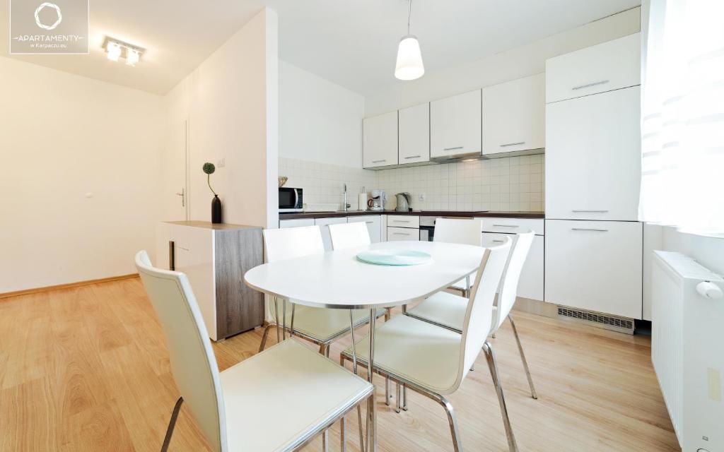 Апартаменты Apartament EverySky Karpacz - Myśliwska Карпач